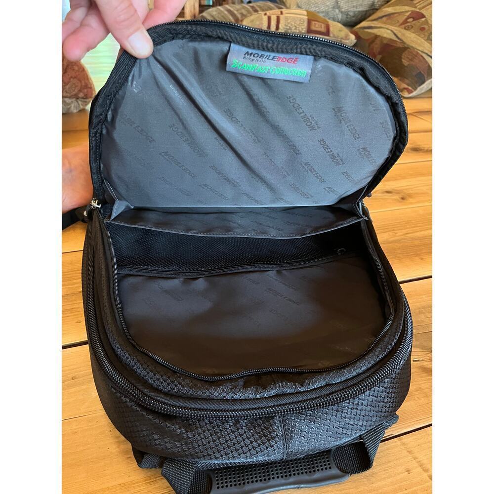 Nwot! Mobile Edge Scanfast Mesfbp Checkpoint Frie… - image 4